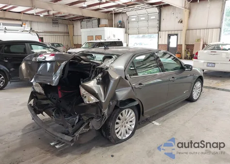 2012 Ford Fusion Hybrid из США, поврежденный, VIN 3FADP0L35CR181772